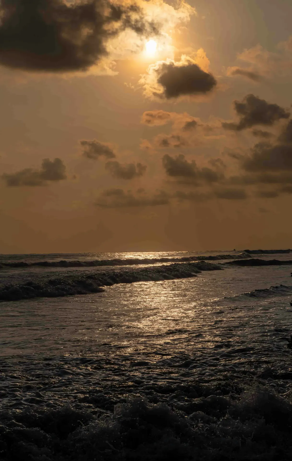 Belize travel scene featuring Golden Hour Sessions