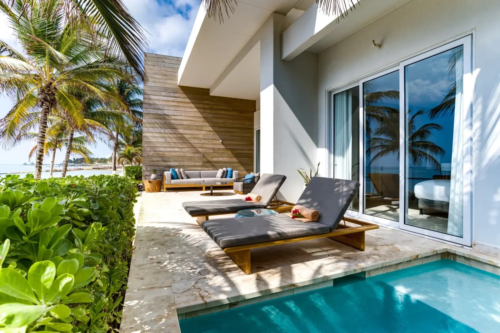 Alaia Belize