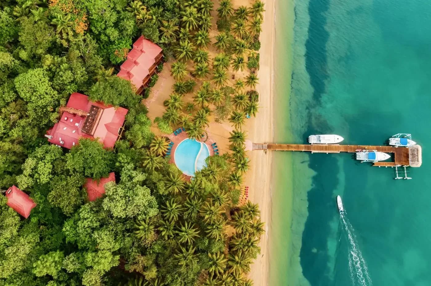 Hamanasi Adventure & Dive Resort