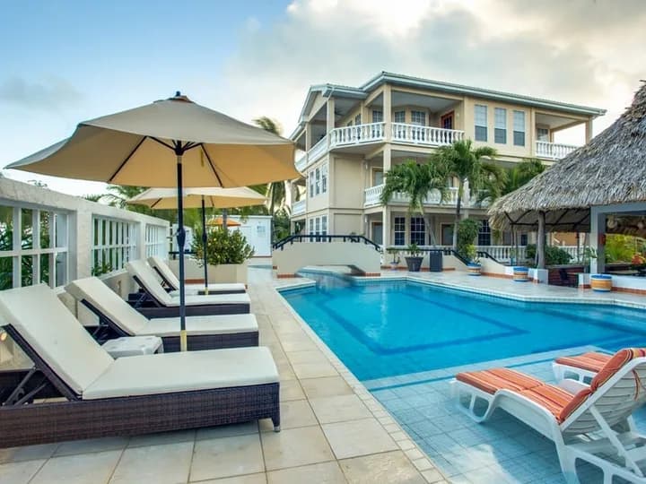 Belize travel scene featuring Iguana Reef Inn in Caye Caulker