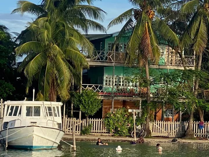 Belize travel scene featuring Sea Dreams Hotel in Caye Caulker