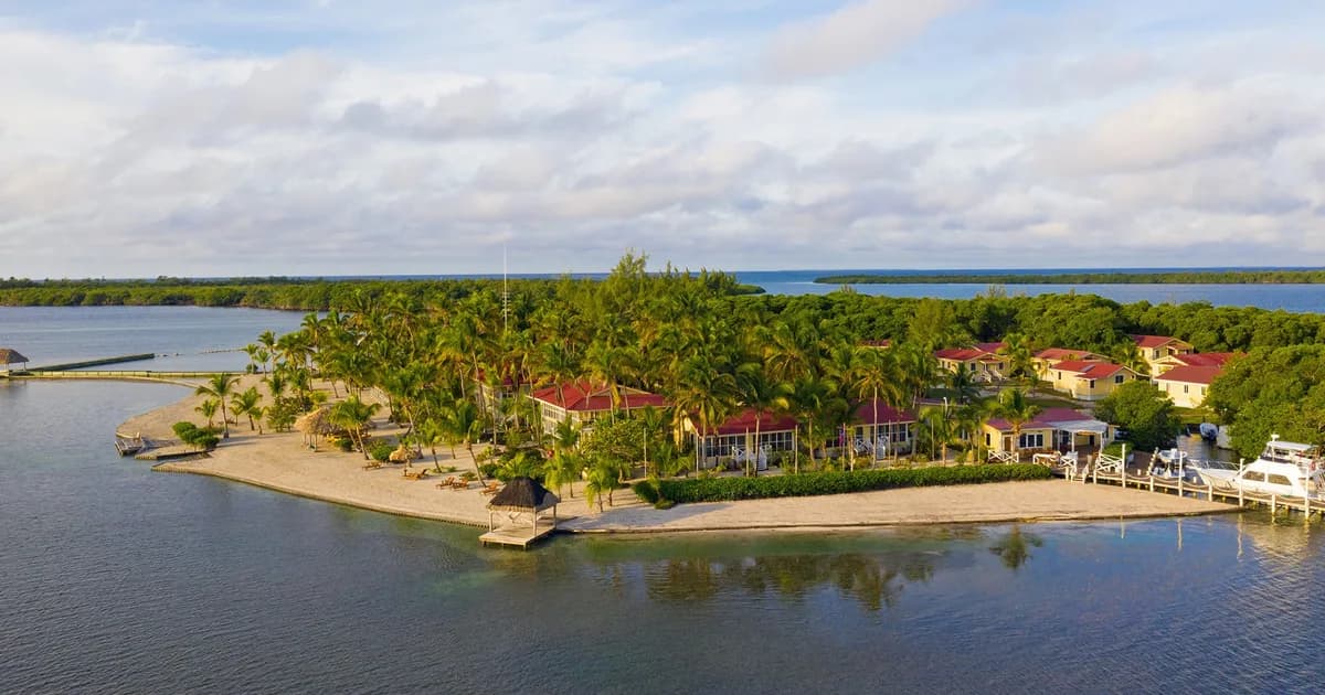 Belize travel scene featuring Turneffe Atoll accommodations