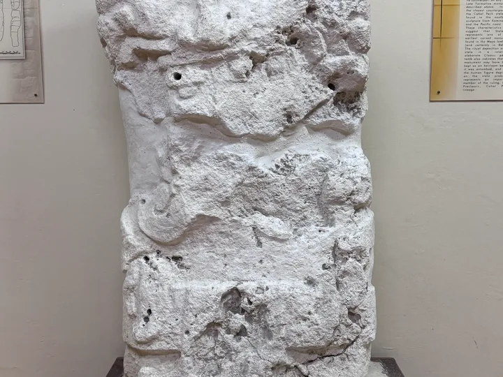 Cahal Pech- Stela 9